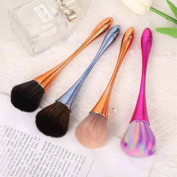 Dusting Brush
