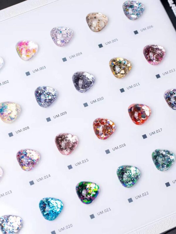 Uomi 24 Glitter Colour Set with Colour Card - Image 2