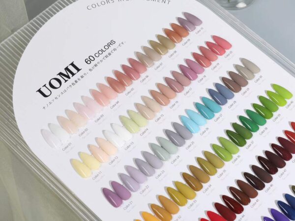 Uomi 60 Colour Set with Colour Card - Image 3